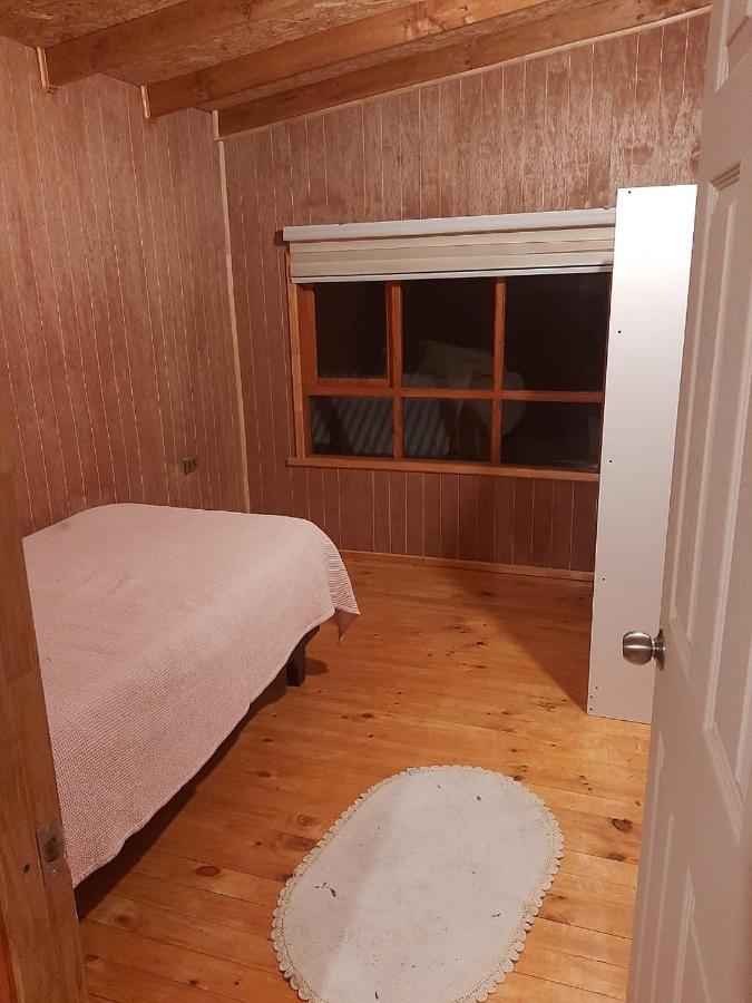 Hospedaje Familiar Tenchita Chaitén Δωμάτιο φωτογραφία